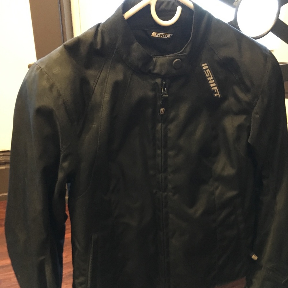 Women’s shift riding jacket